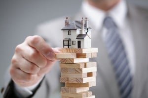 Investment risk and uncertainty in the real estate housing marke